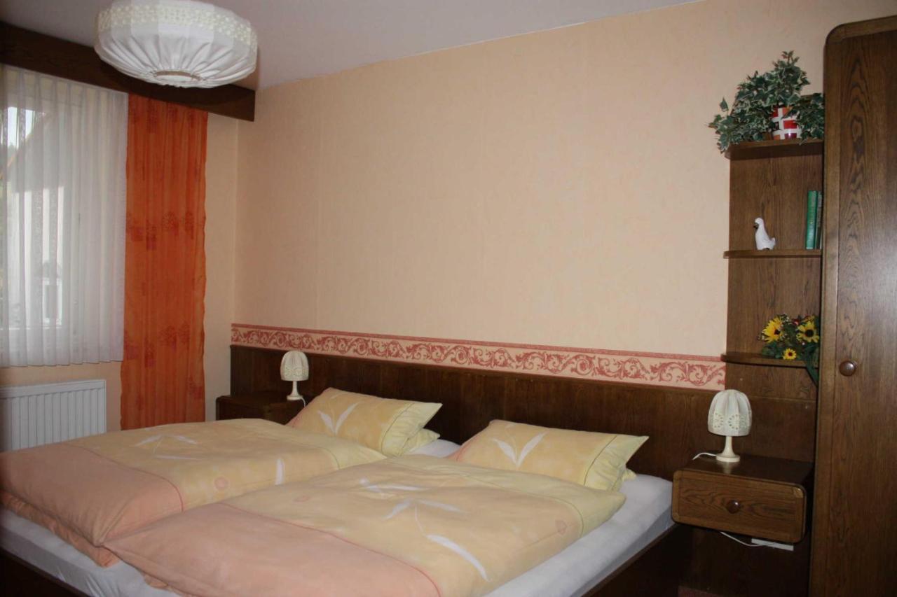 Appartement Haus Mueller Adelheid à Hilders Extérieur photo