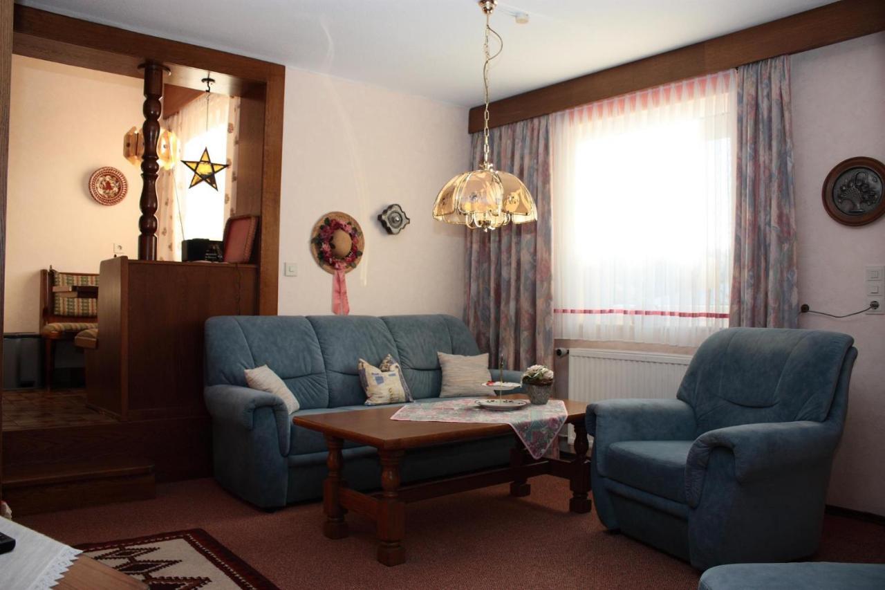 Appartement Haus Mueller Adelheid à Hilders Extérieur photo